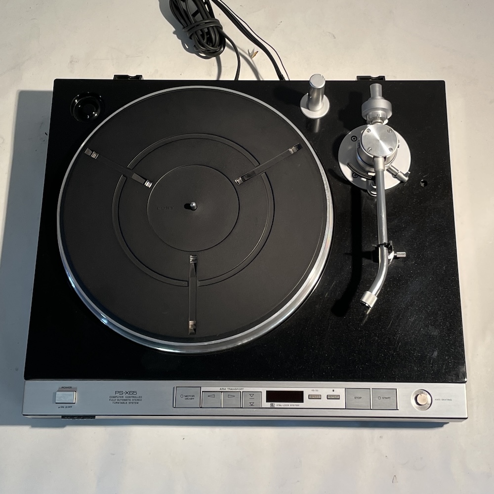 Sony PS-X 65, Teildefekt, ohne Garantie, kein Versand möglich.